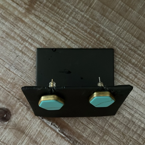 3/$12 Turquoise and gold studs earrings - Picture 2 of 2